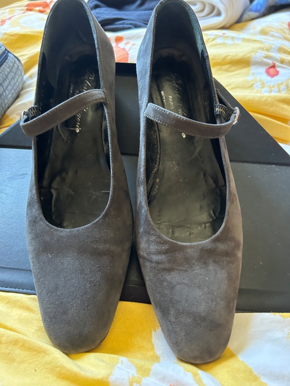 Vintage Robert Clergerie Paris Dark Gray Suede Mary Jane Mini Block Heel Size 8